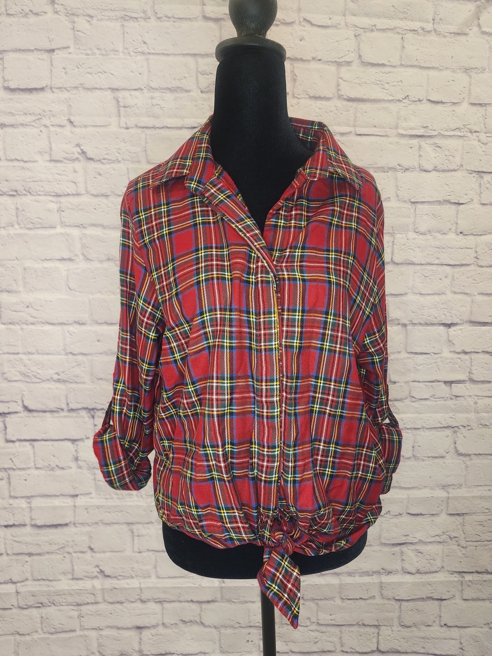 Sim & Sam, Red Plaid Tie-Front Button Shirt, Unknown Size